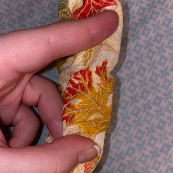 Handmade autumn leaves scrunchie - Picture 2 of 3